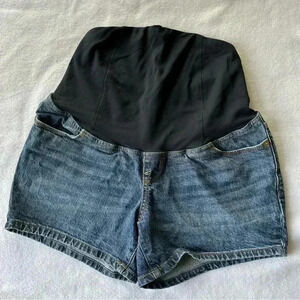 Isabel Maternity Shorts